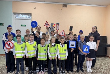 Школьников муниципального округа Лотошино  посвятили в пешеходы