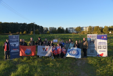 В посёлке Кировский посадили берёзы в память о погибших на СВО земляках