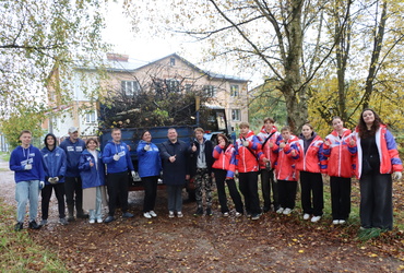 Лотошинские активисты провели уборку территории в деревне Монасеино