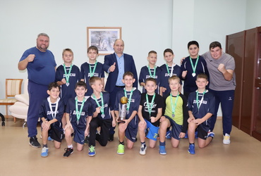 Лотошинские футболисты завоевали серебро соревнований Московской области по мини‑футболу