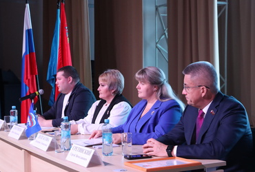 Конференция местного отделения партии «Единая Россия» состоялась в муниципальном округе Лотошино