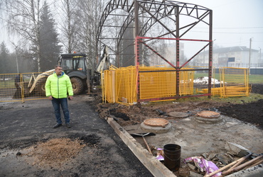 Центр села Микулино приводят в порядок после ремонта теплотрассы