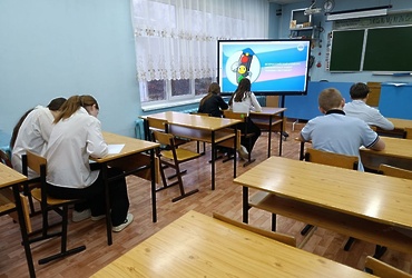 Учащиеся Микулинской гимназии приняли участие в конкурсе письменных работ «Оживи светофор»