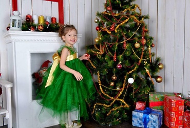 Как правильно выбрать праздничный наряд на новый год ребенку